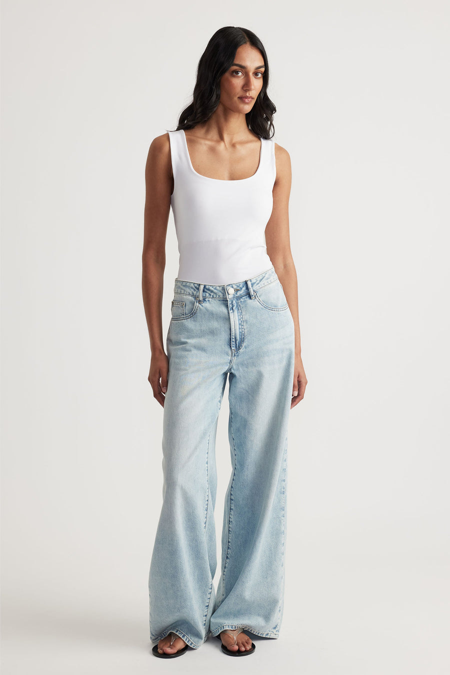 Seamless Scoop Tank