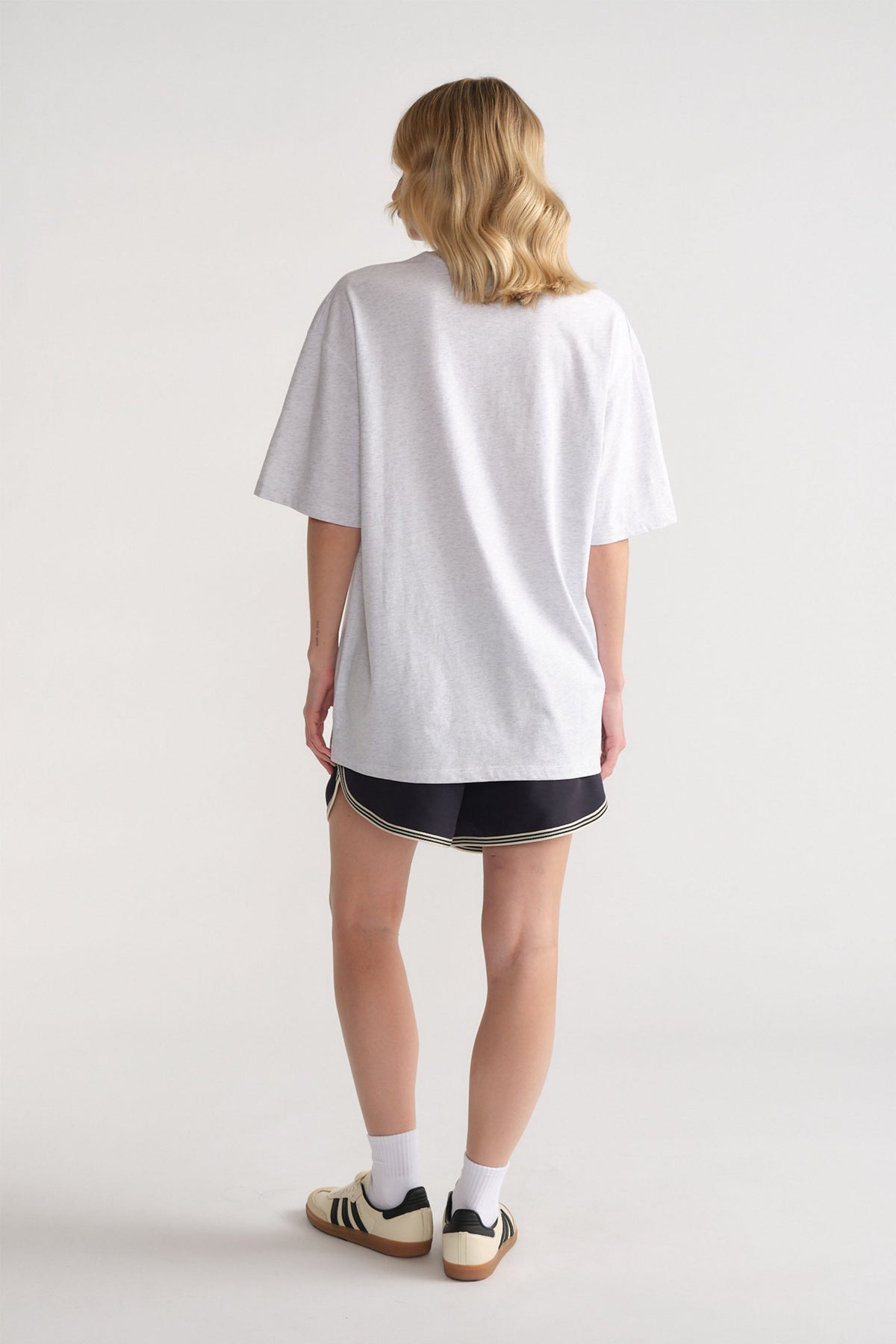 D-Luxe Distressed Logo Tee
