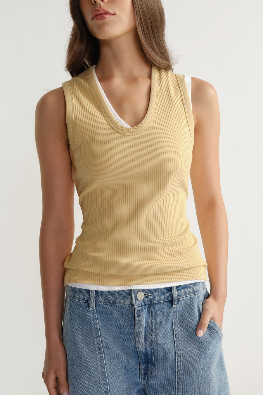 D-Luxe Ribbed Scoop Tank