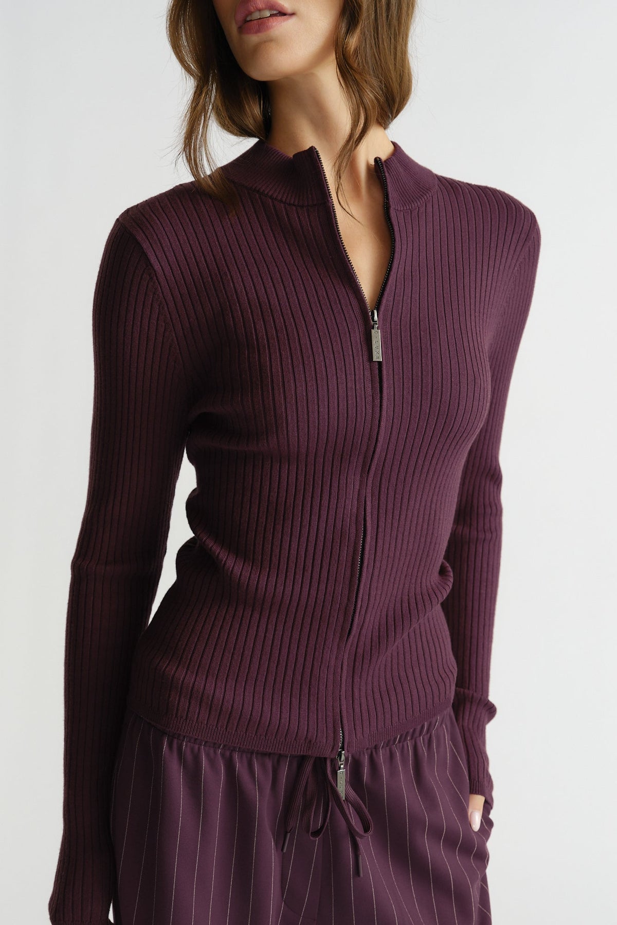 D-Luxe Knit Zip Long Sleeve