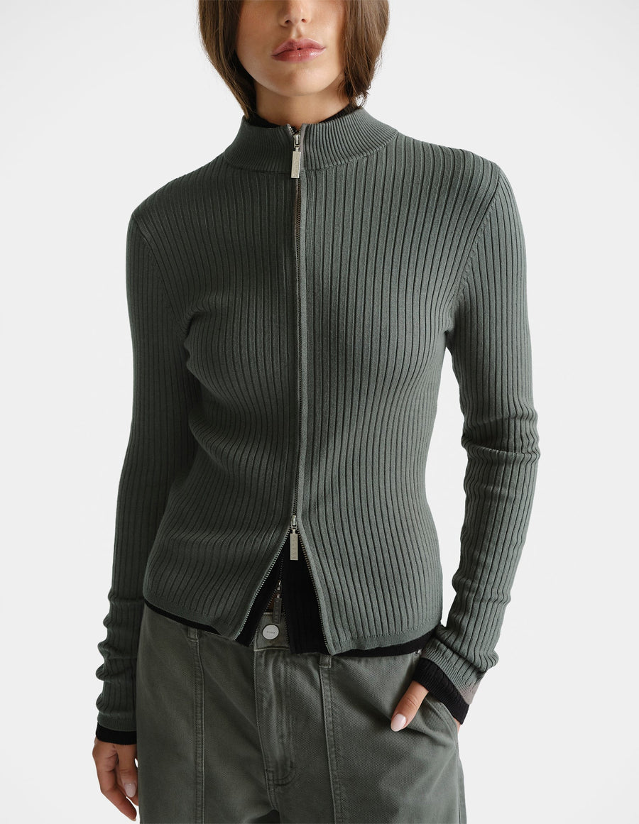 D-Luxe Knit Zip Long Sleeve
