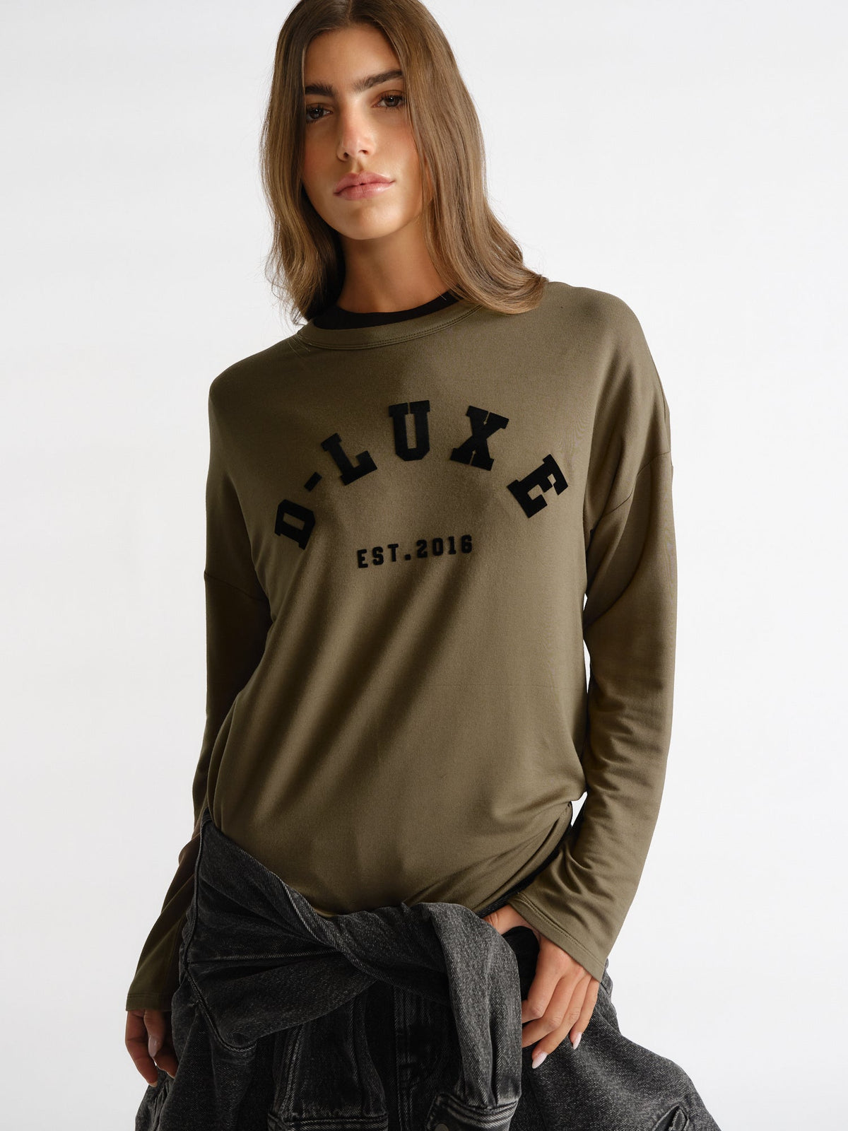 D-Luxe Long Sleeve Logo Top