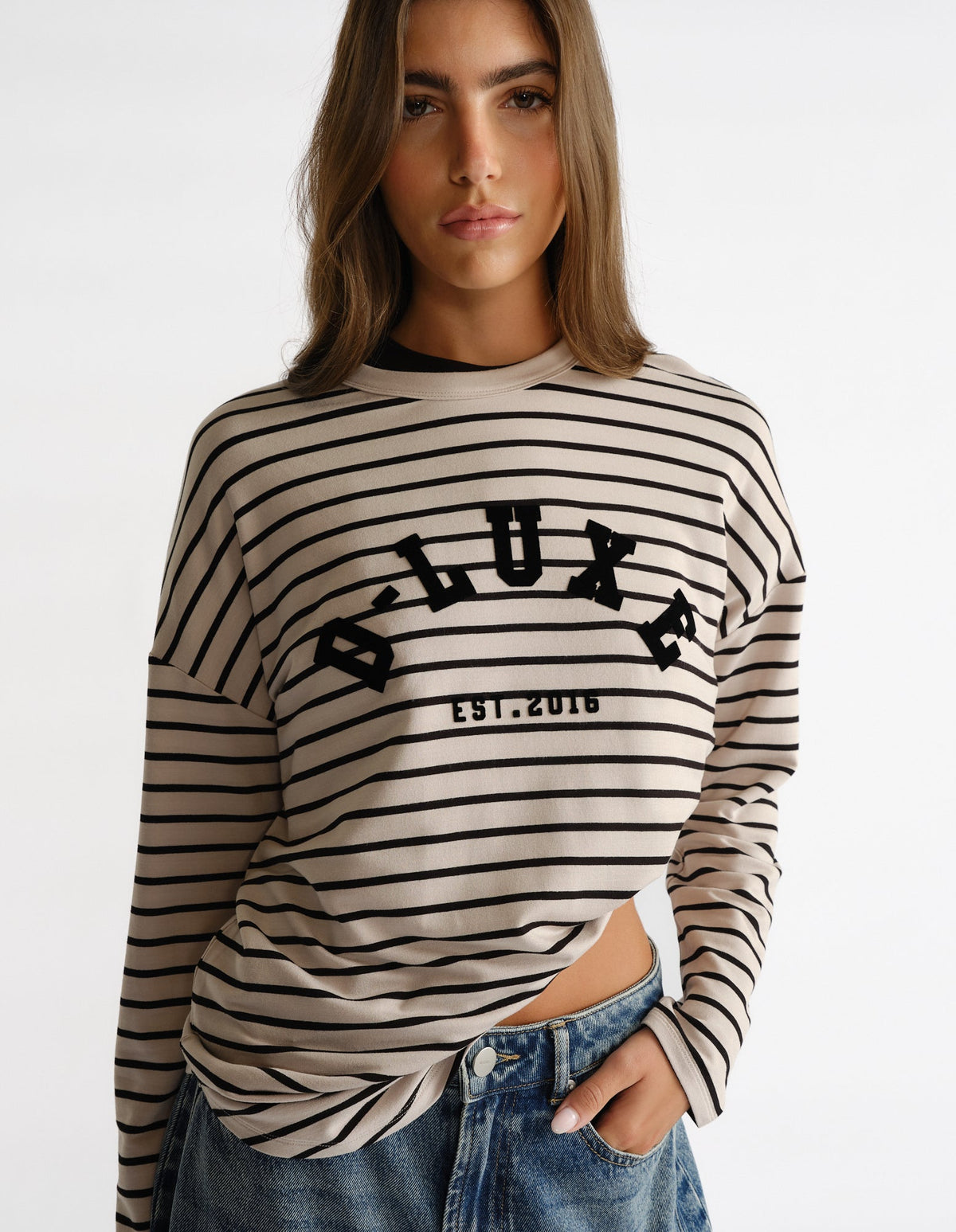 D-Luxe Long Sleeve Logo Top