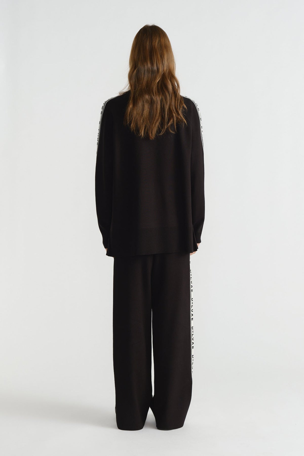 D-Luxe Logo Panel Knit Top