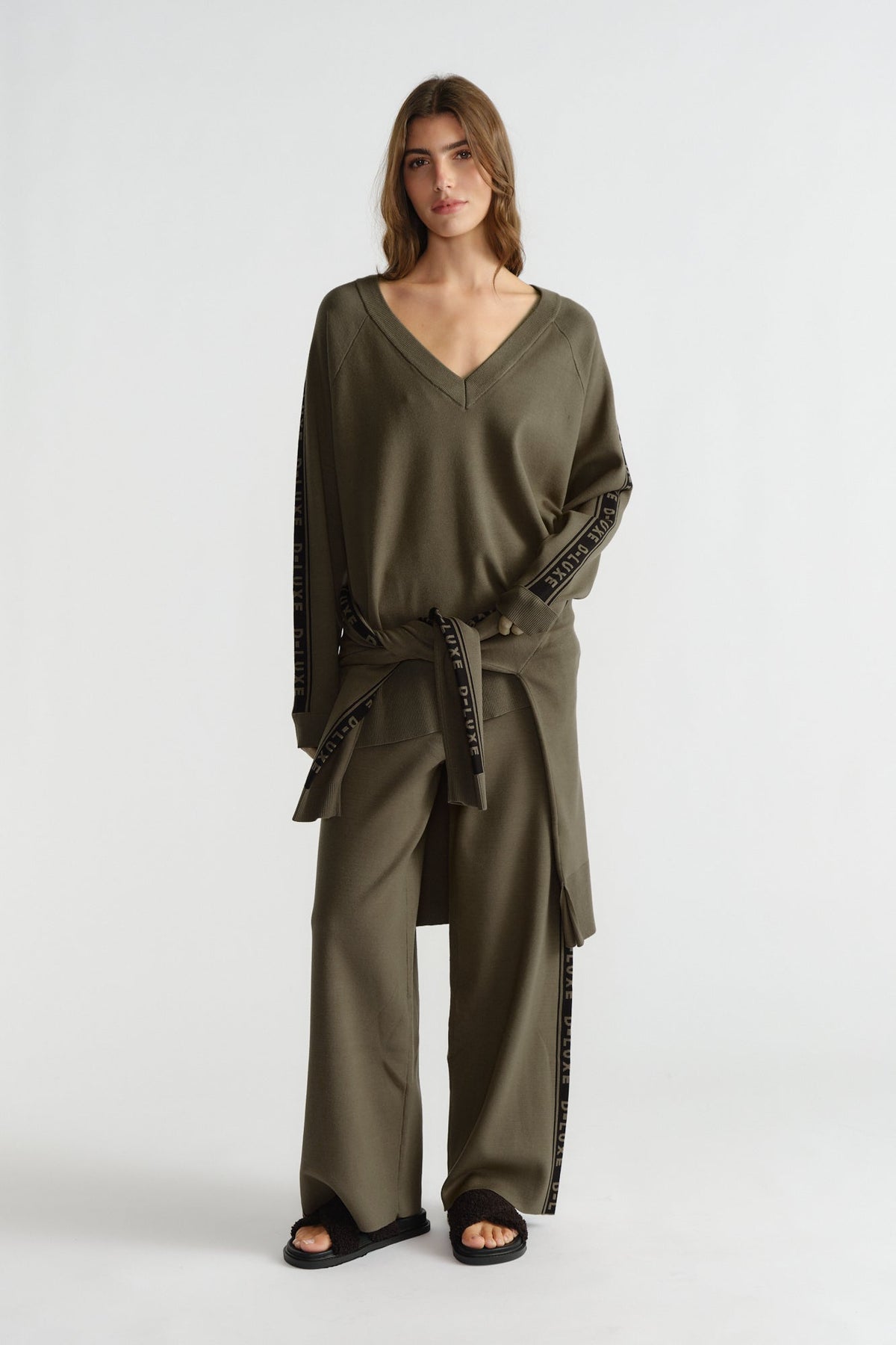 D-Luxe Logo Panel Knit Top