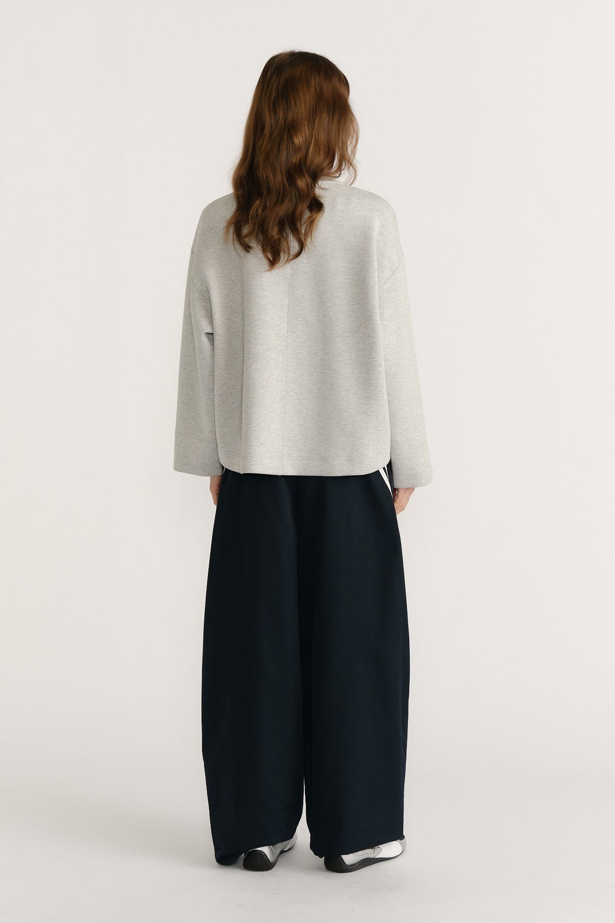 D-Luxe Neoprene V Neck Sweat