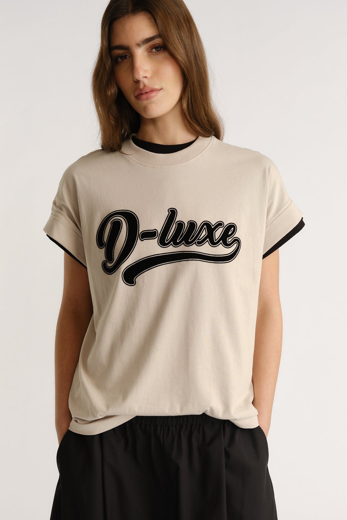 D-Luxe Logo Tee