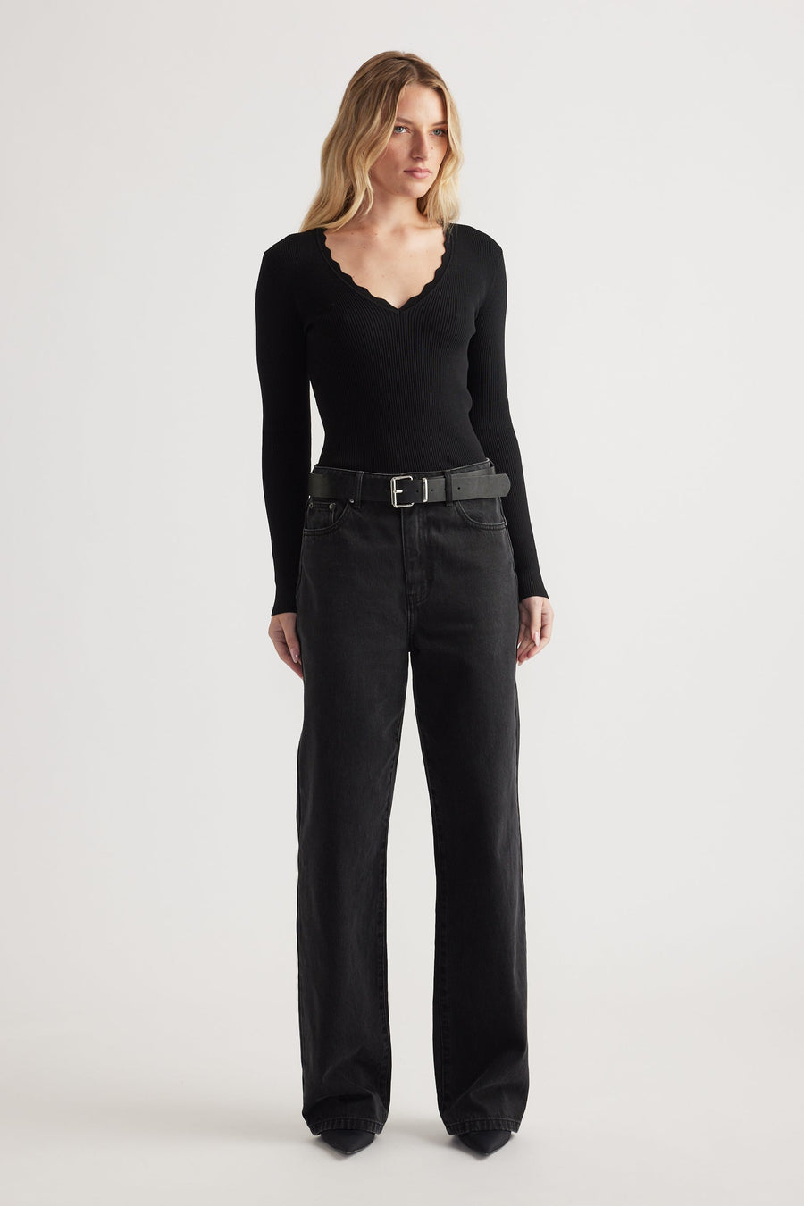 Kai V Neck Long Sleeve Top
