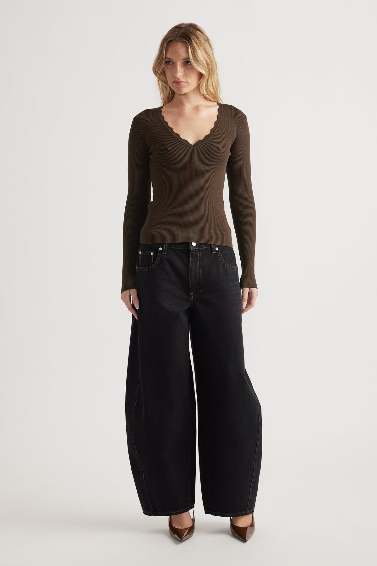 Kai V Neck Long Sleeve Top