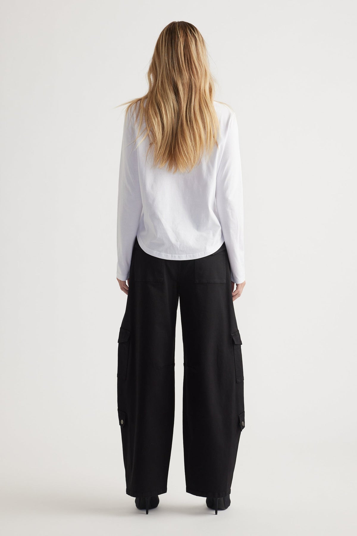 Imogen V Neck Long Sleeve