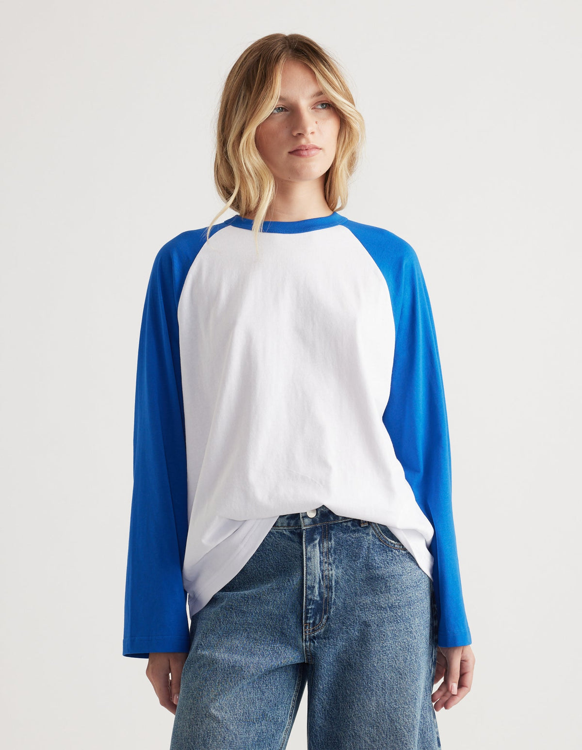 D-Luxe Raglan Long Sleeve Tee