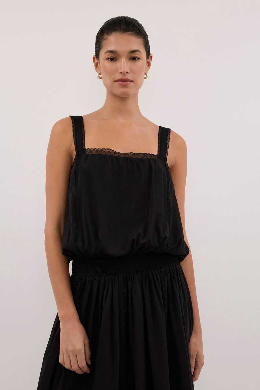 ROSIN BLACK SHIRRED LACE MIDI DRESS