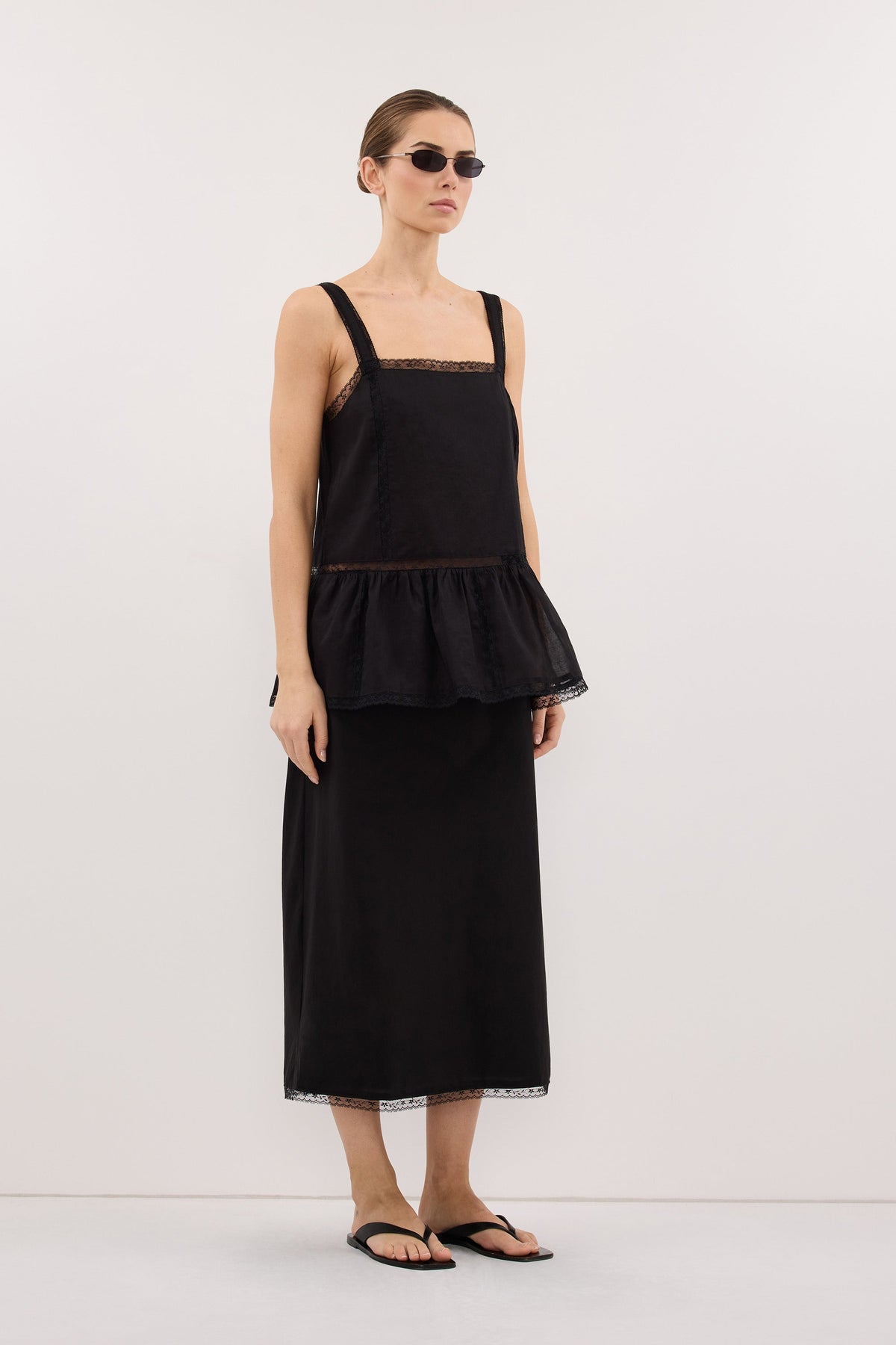 ROSIN BLACK KNEE LENGTH SKIRT