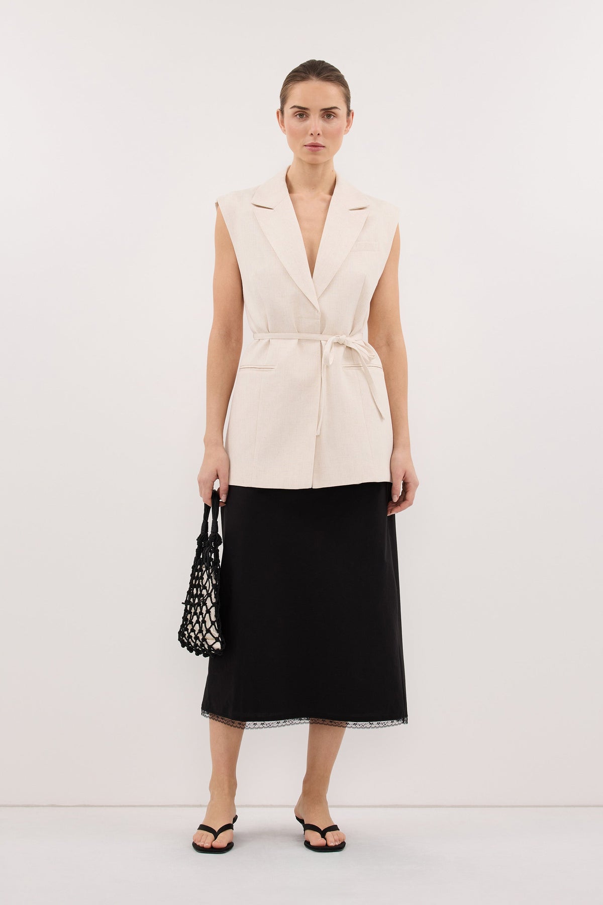 ROSIN BLACK KNEE LENGTH SKIRT