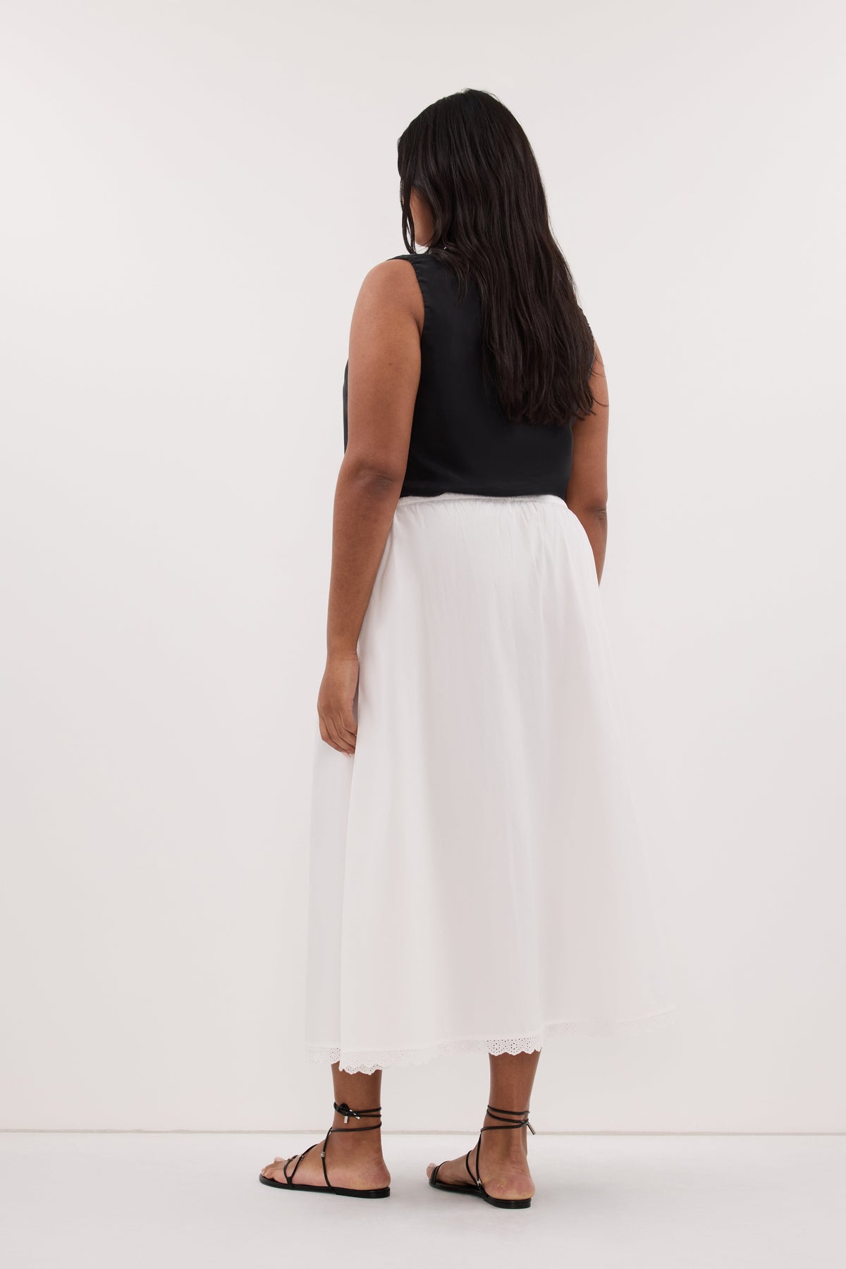 ARLETTE WHITE COTTON GATHERED 7/8 SKIRT