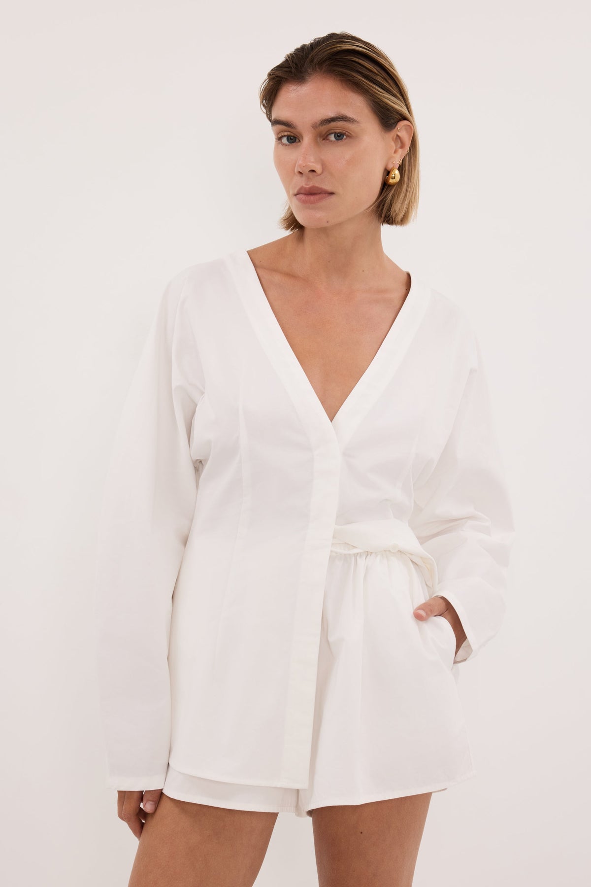 EDENA WHITE COTTON SHORT