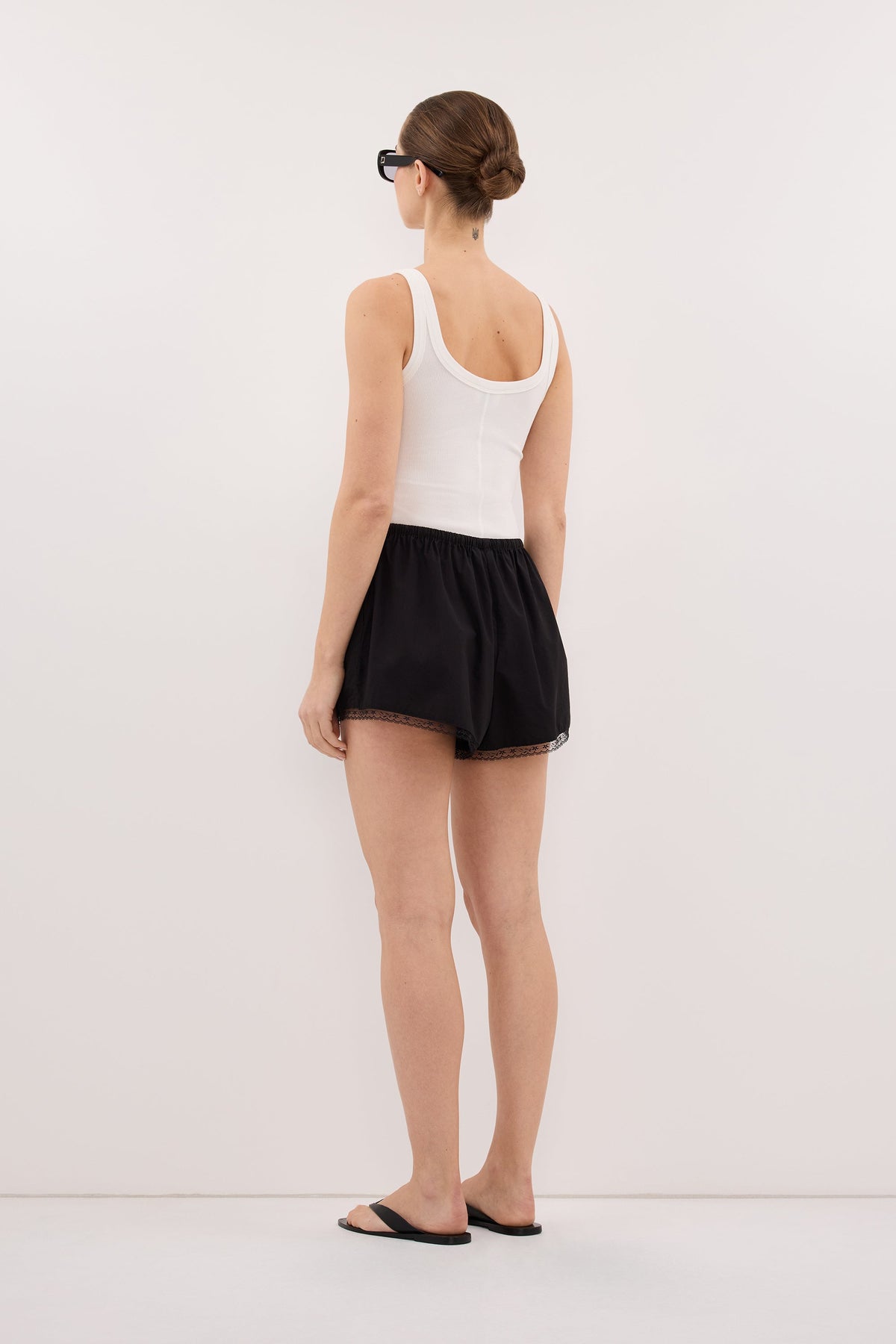 ROSIN BLACK LACE TRIM SHORT