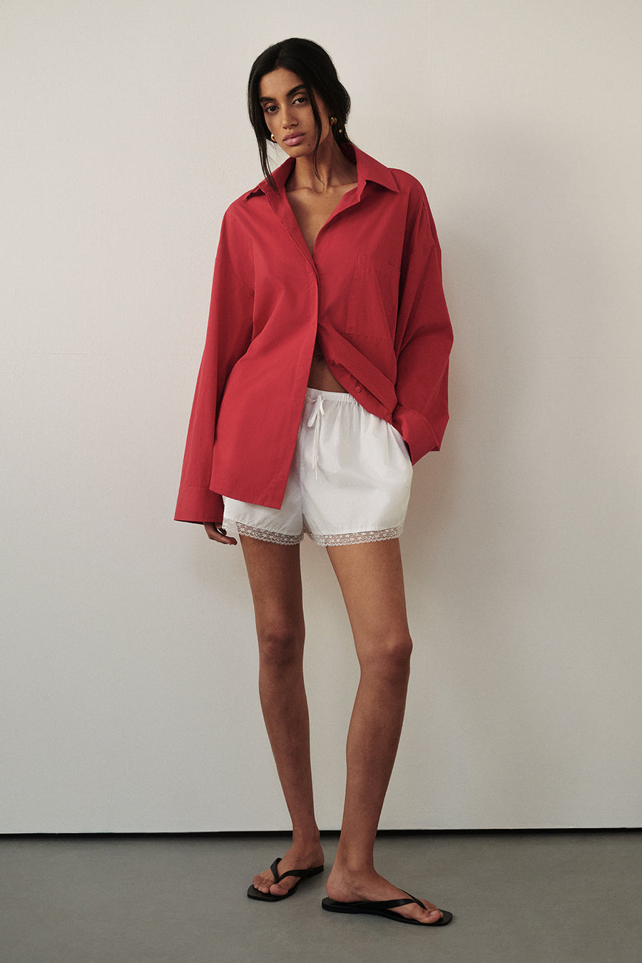 ROSIN WHITE LACE TRIM SHORT