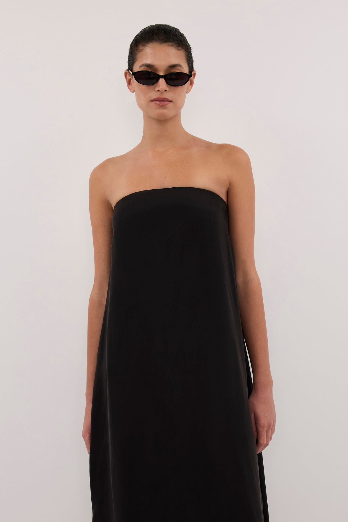 EDITH BLACK CUPRO STRAPLESS COCOON DRESS
