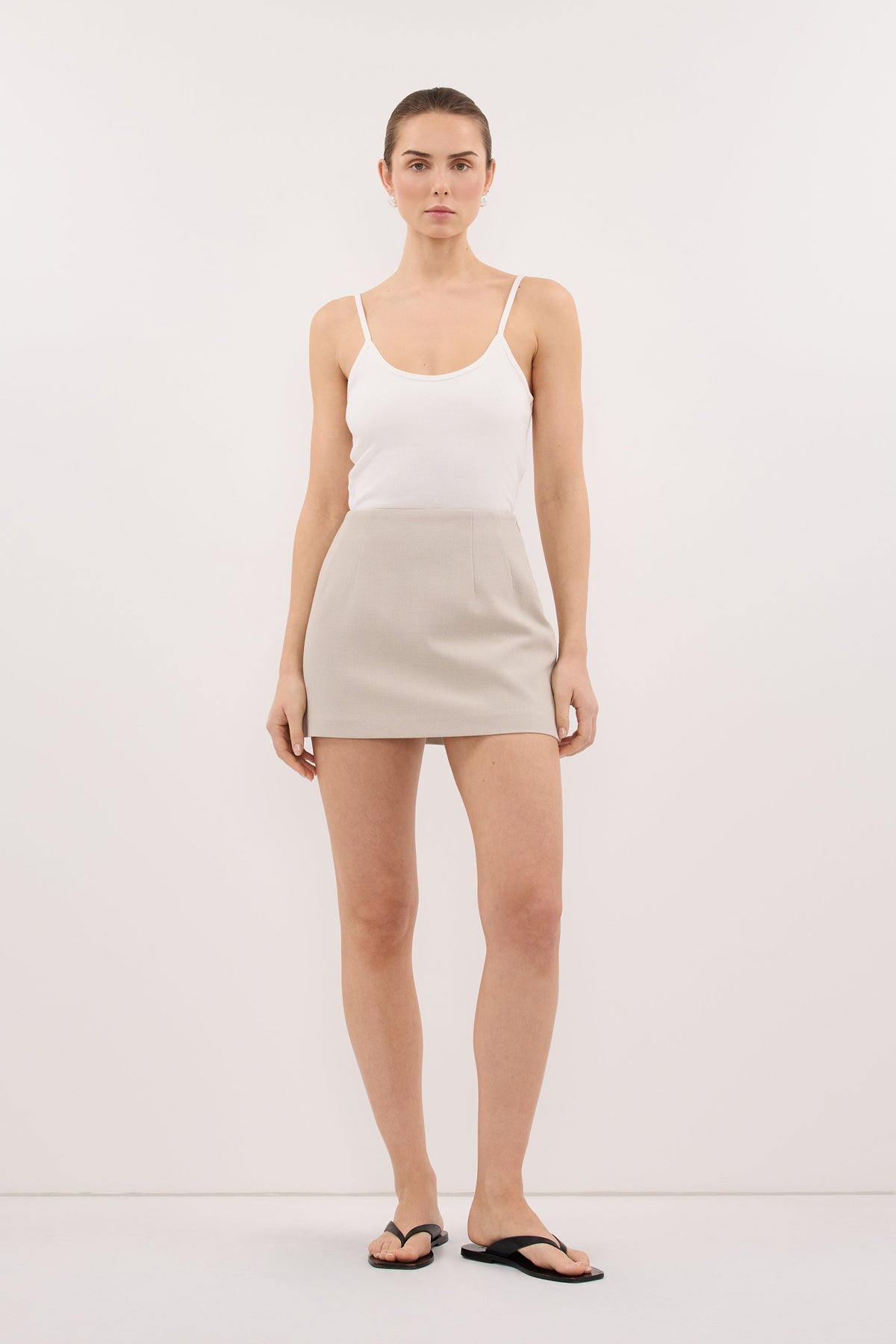 VIDA MUSHROOM TAILORED SKORT