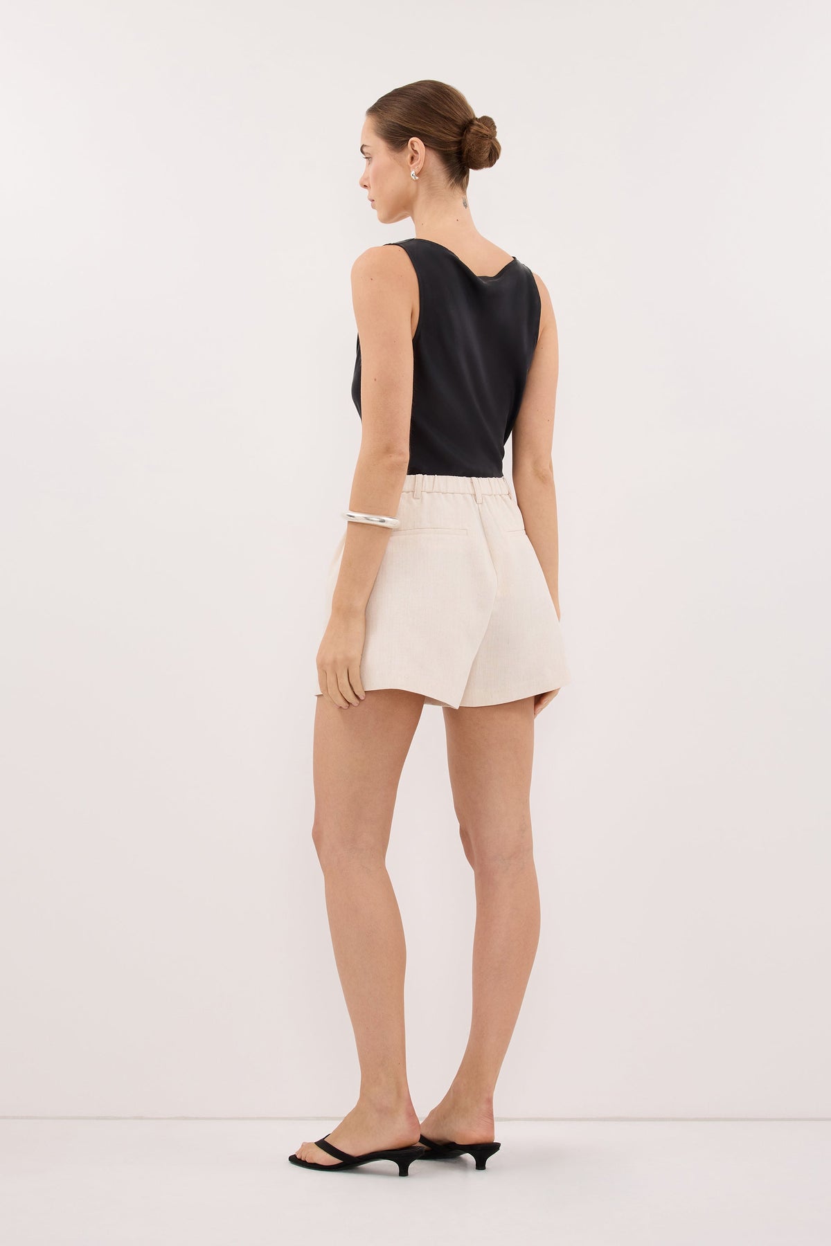 ROSALIE CREAM MARLE TAILORED SHORT