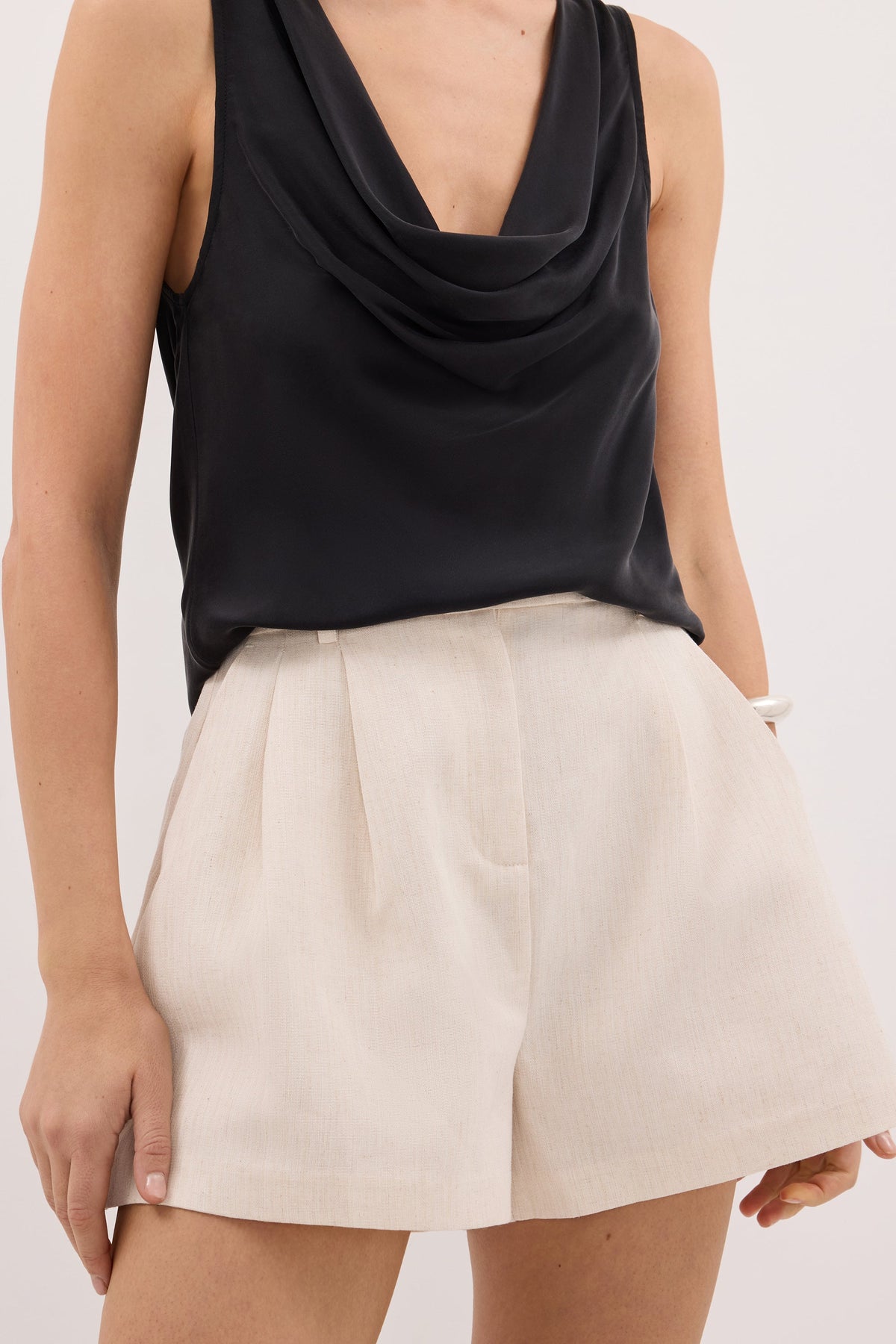 ROSALIE CREAM MARLE TAILORED SHORT