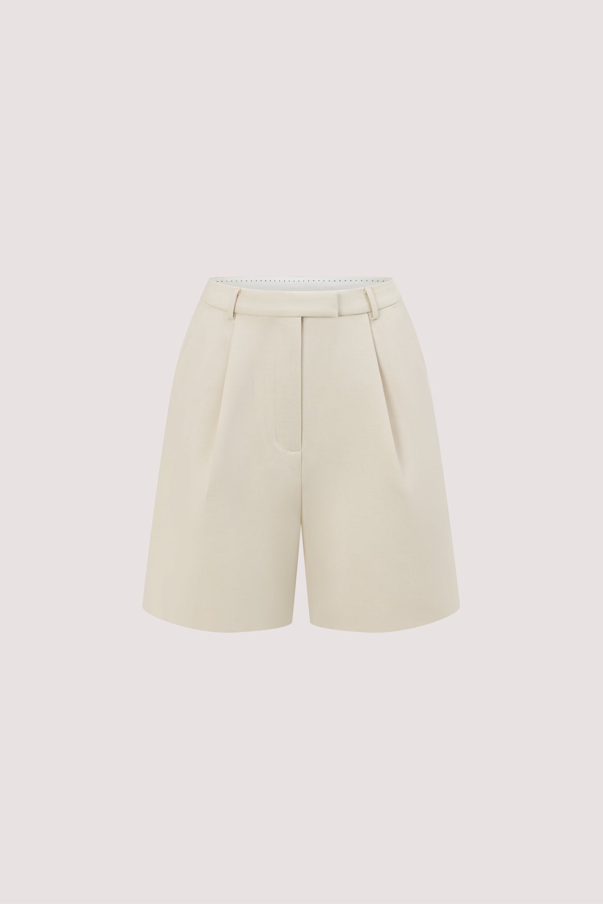 SOLENE CREAM BERMUDA SHORT
