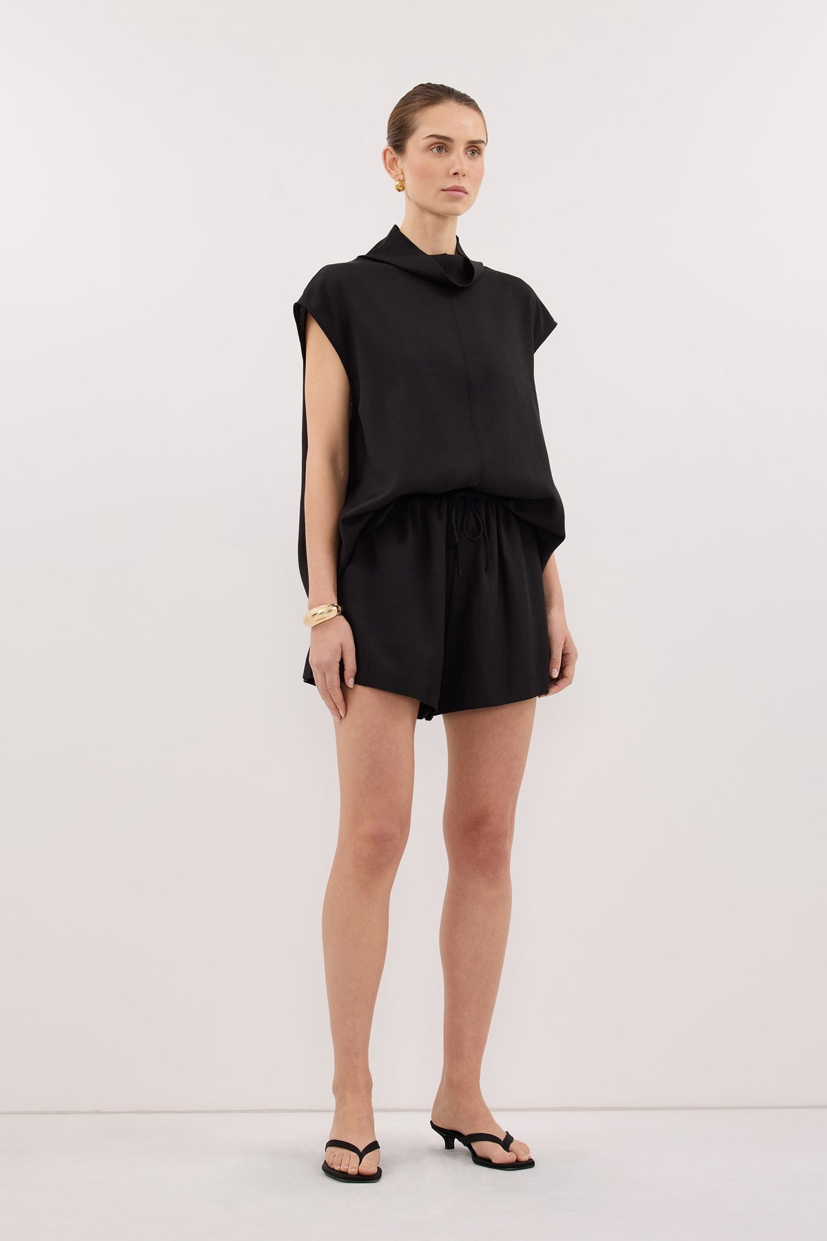 CALIA BLACK DRAWSTRING SHORT