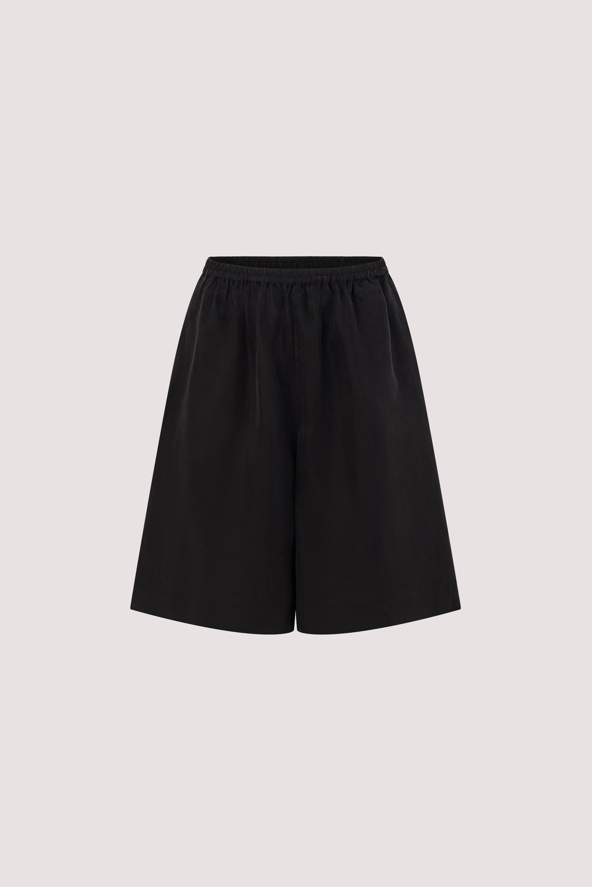 ALICE BLACK CUPRO BERMUDA SHORT
