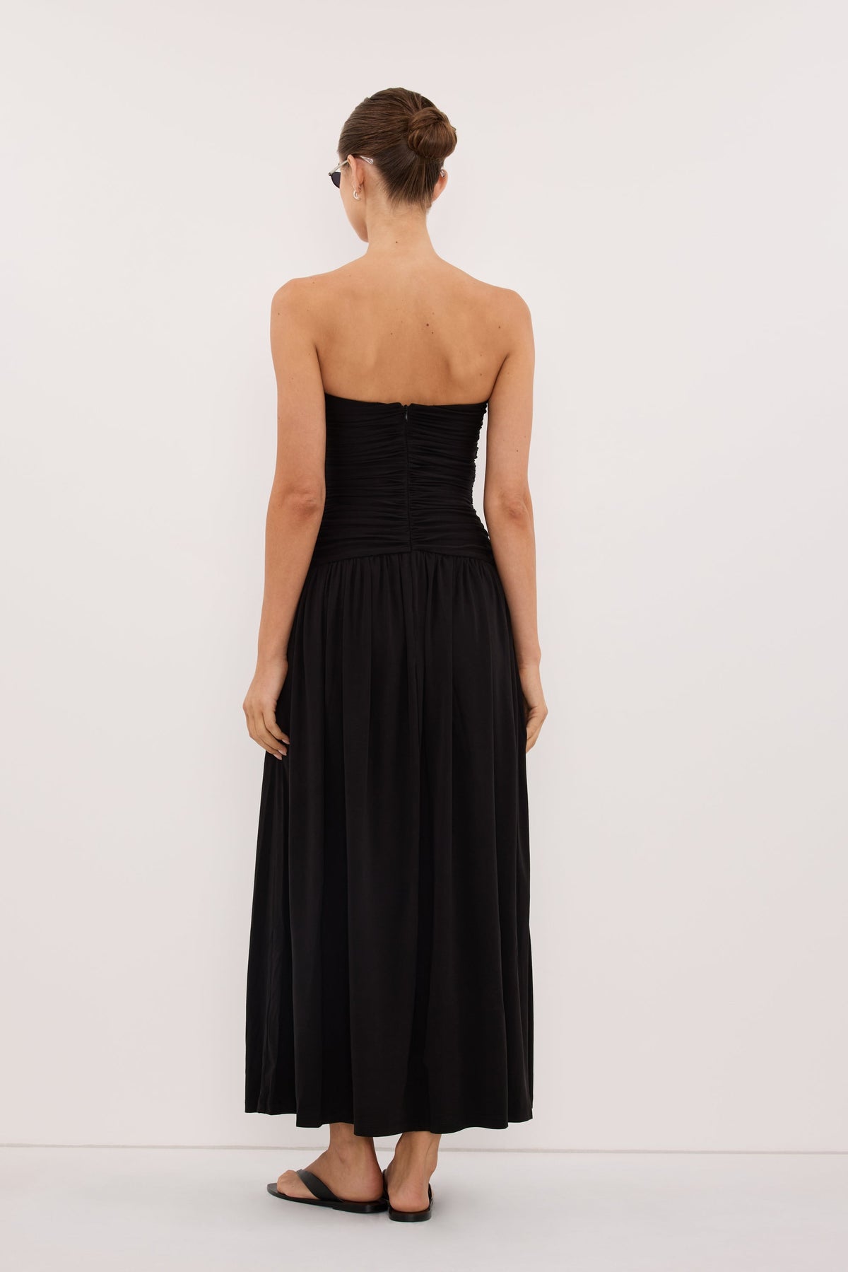 SHARI BLACK STRAPLESS BANDEAU MIDI DRESS