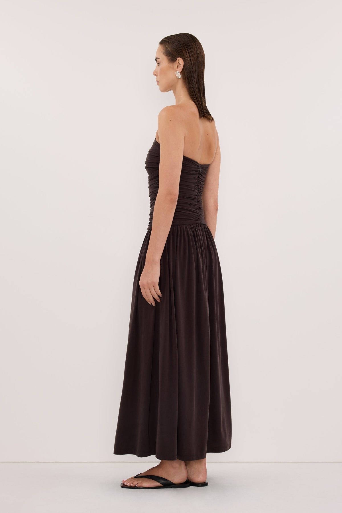 SHARI BURNT CHOC STRAPLESS BANDEAU MIDI DRESS