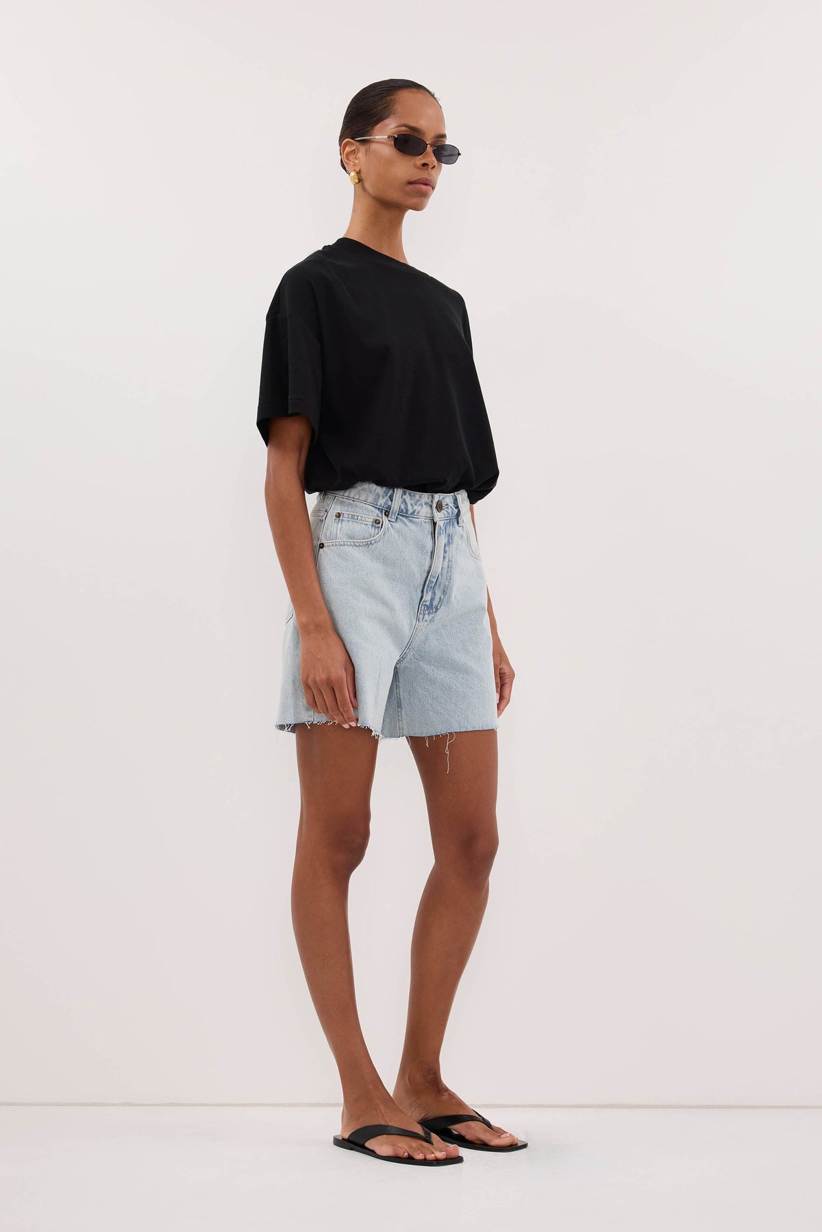 MARLEY LIGHT RINSE DENIM SHORT
