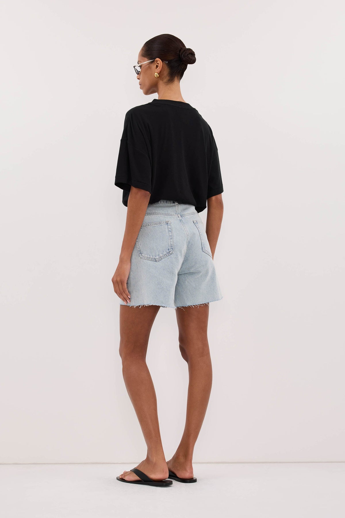 MARLEY LIGHT RINSE DENIM SHORT