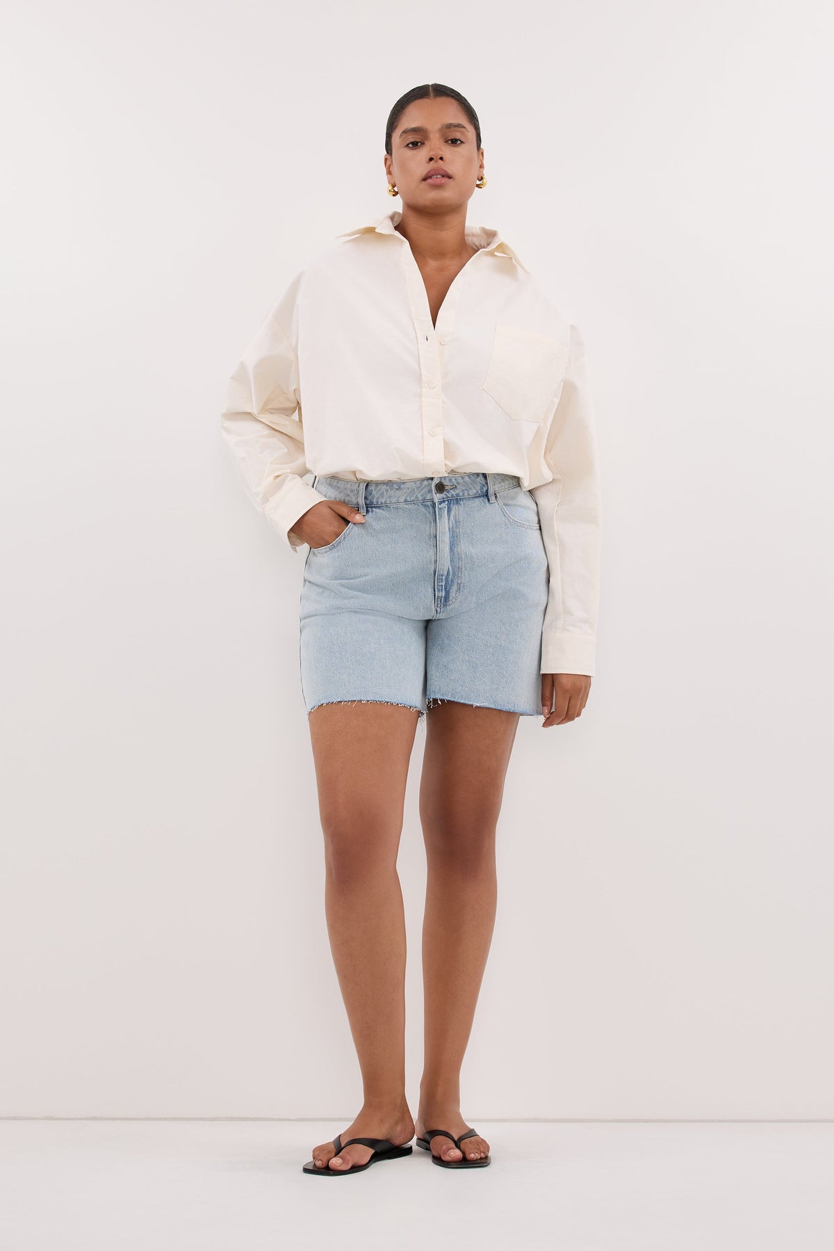 MARLEY LIGHT RINSE DENIM SHORT