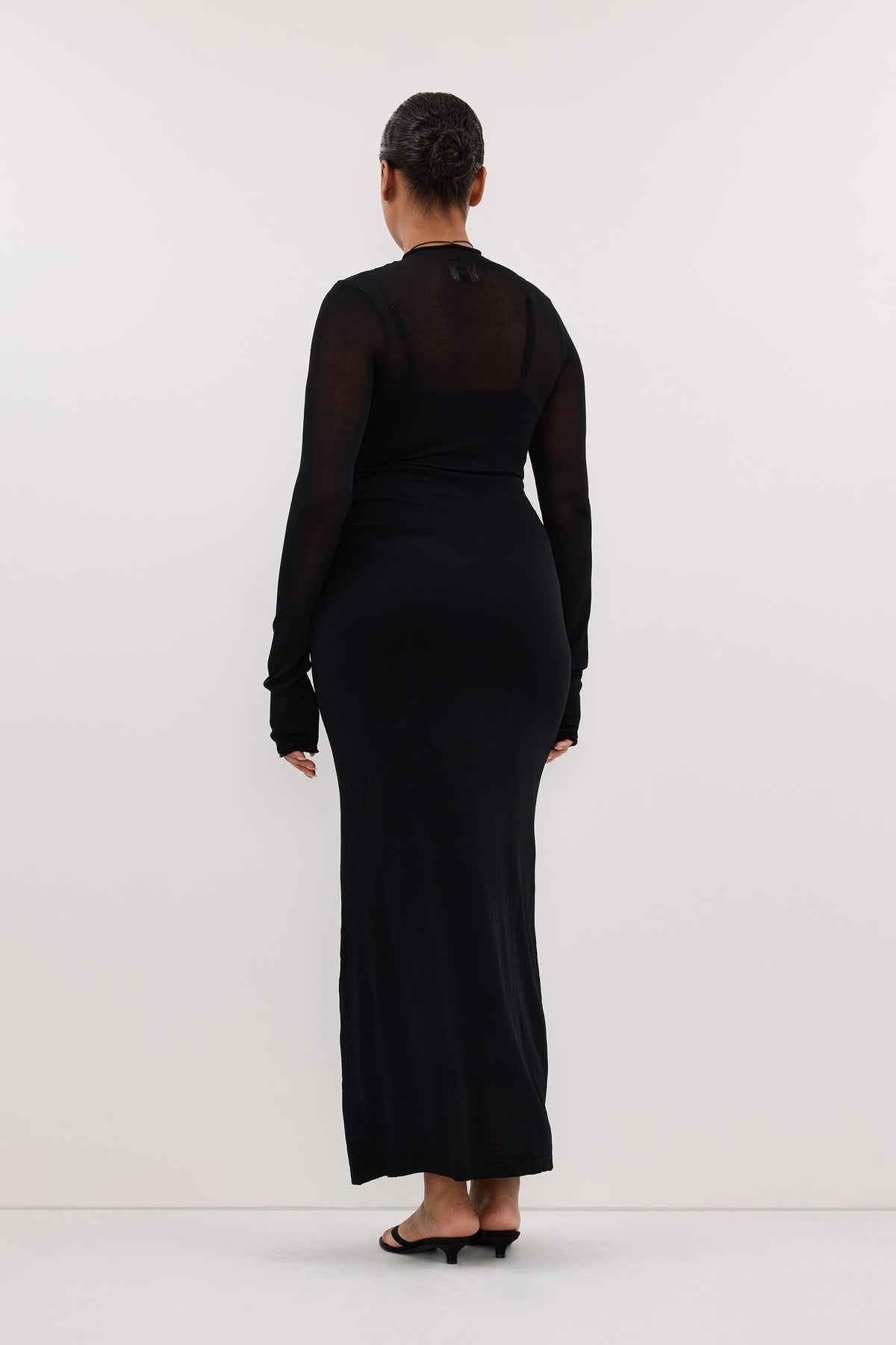 HAZEL BLACK LONG SLEEVE KNIT MIDI DRESS