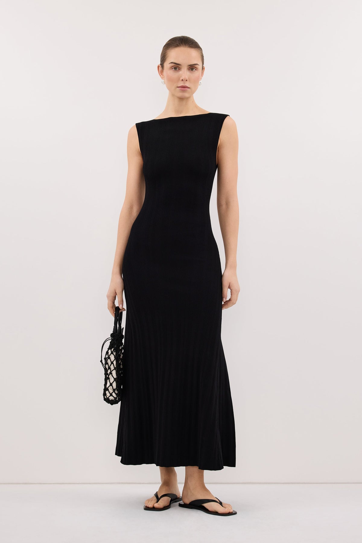 DOVE BLACK SLEEVELESS RIBBED KNIT MAXI DRESS
